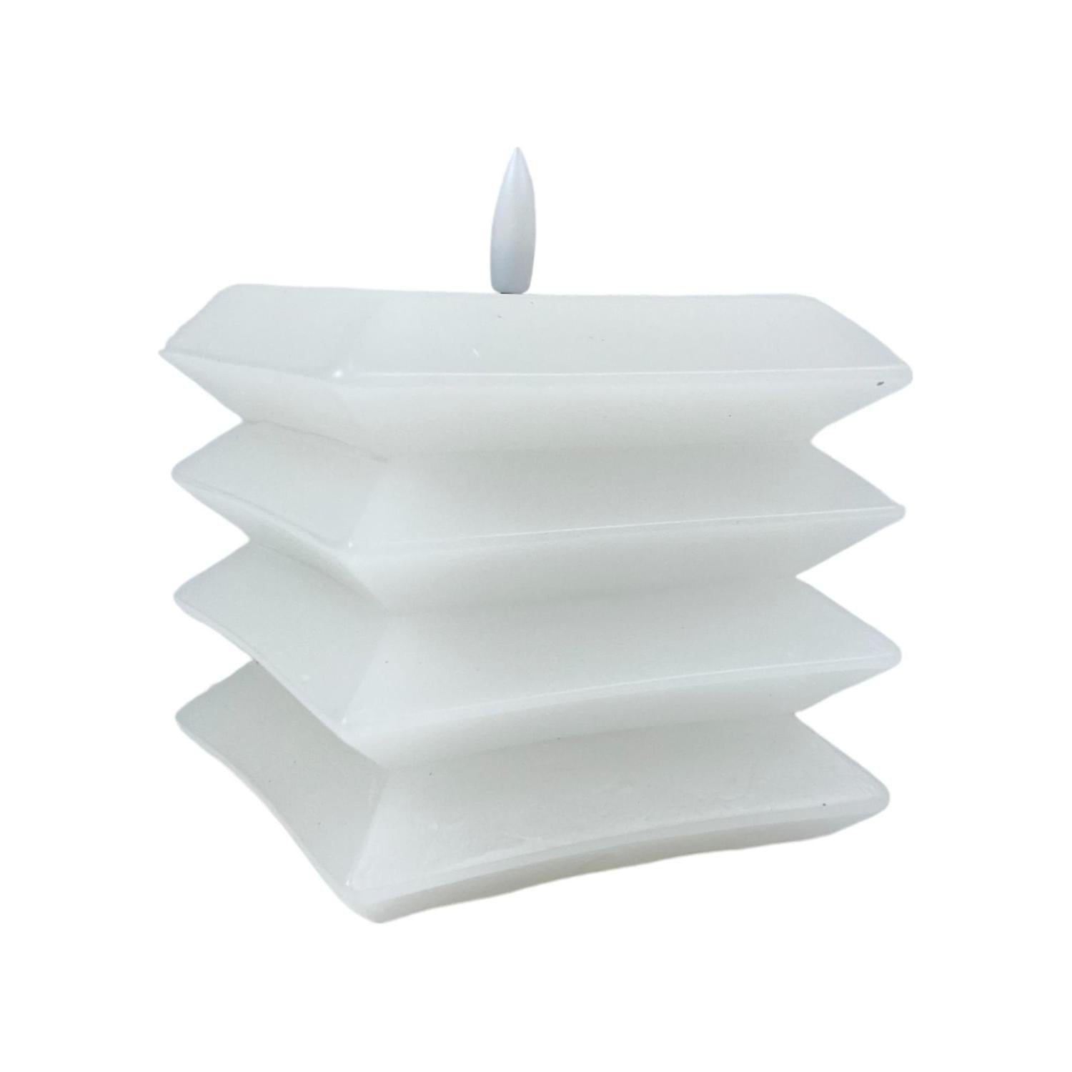 Vela 10.3X10.3X9.5 Blanco 3D Triang F243