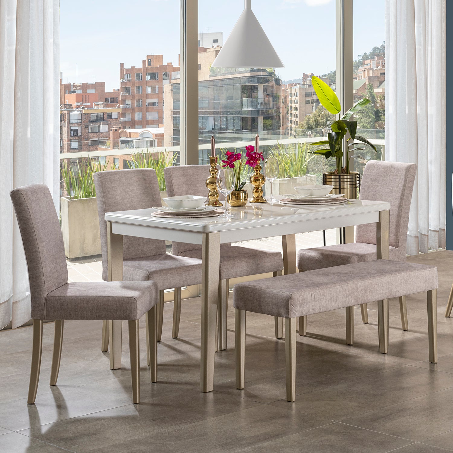 Comedor 6 Puestos Line Velvet Azafran Crudo, Champaña