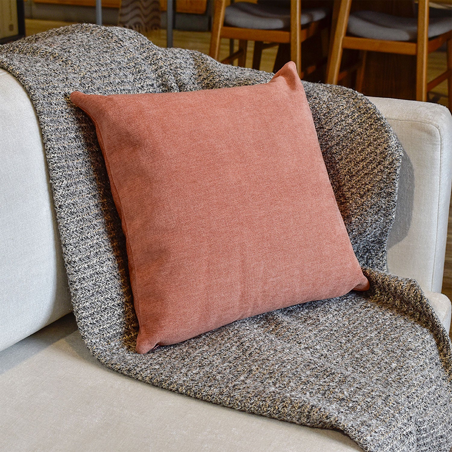 Cojin 45X45 Obelisco Durazno