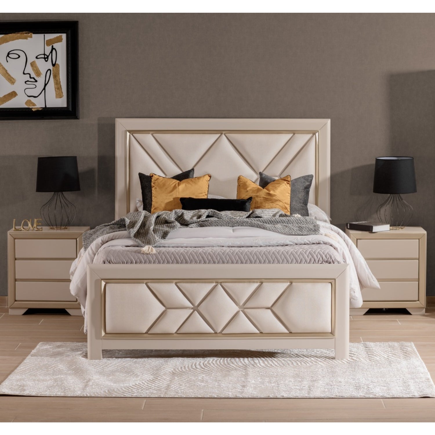 Cama King Marriot Greige, Champaña