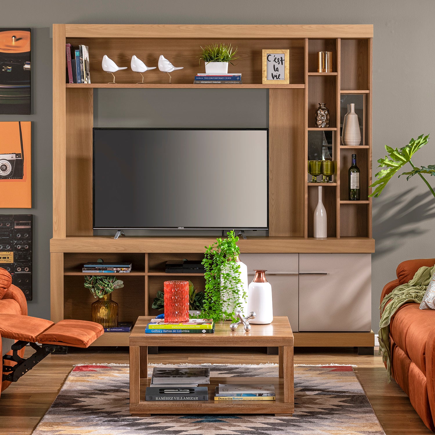 Centro de Entretenimiento Domus Natural, Off White 200X205X37