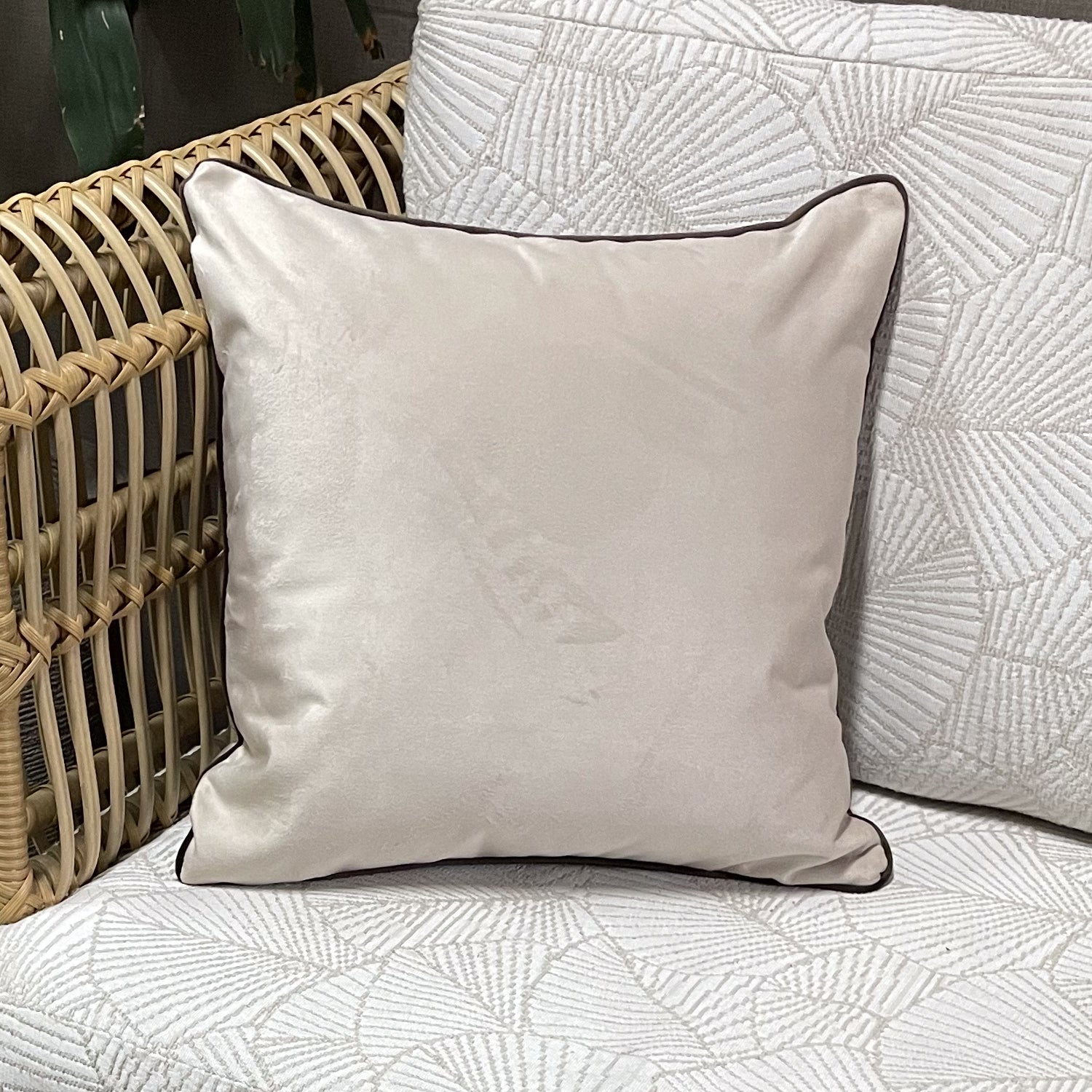 Cojin 45X45 Niagara Beige, Taupe Embone