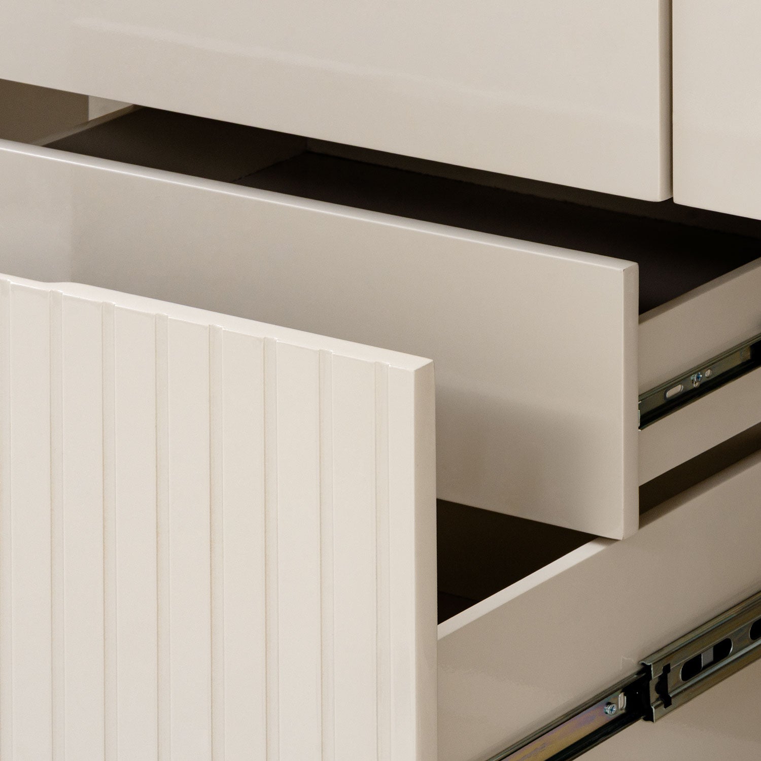 Bifé Berlin Greige, Champaña Premium