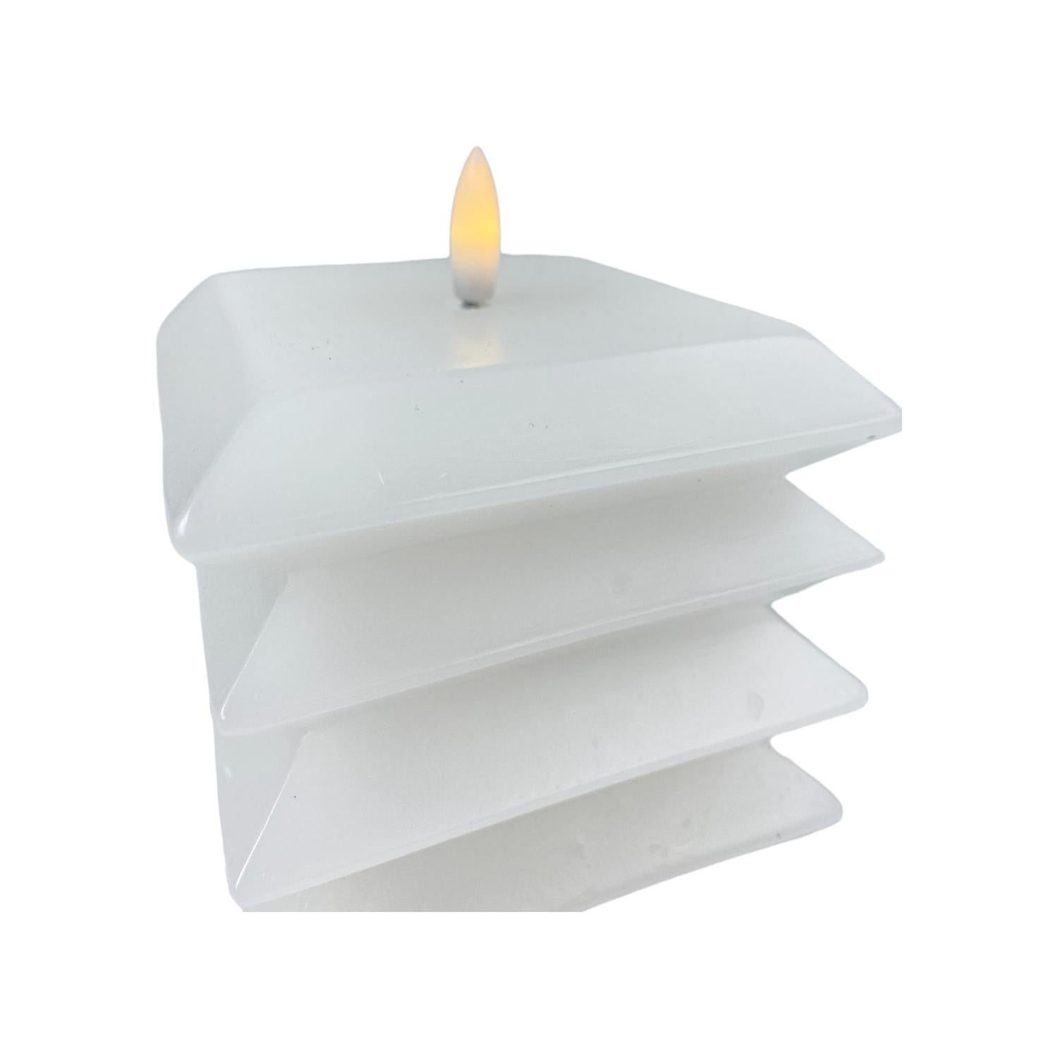 Vela 10.3X10.3X9.5 Blanco 3D Triang F243