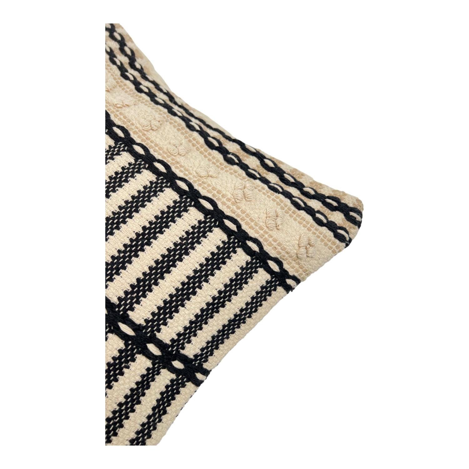 Cojin 50X50 Blanc Neg Linea Bohemio F243
