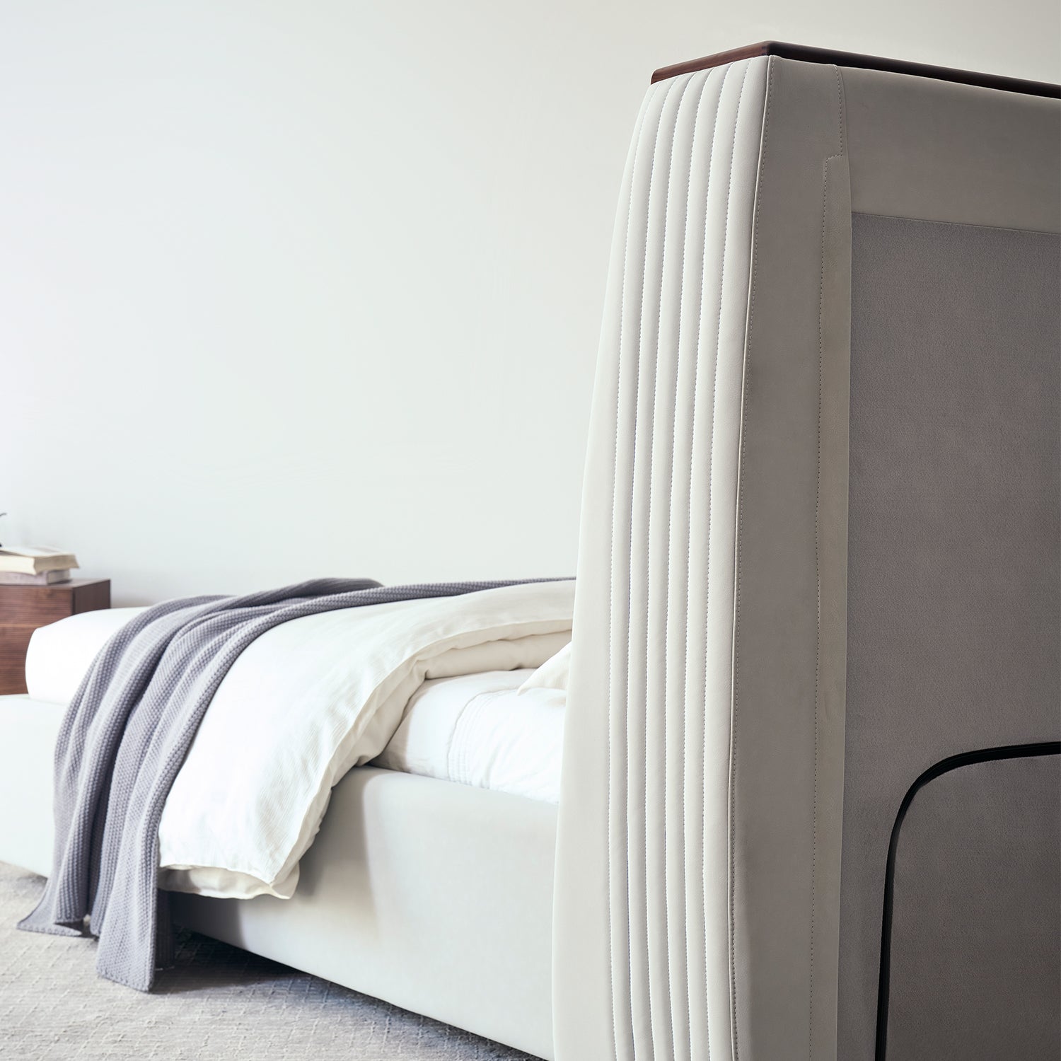 Cama King Taylor Velvet Beige