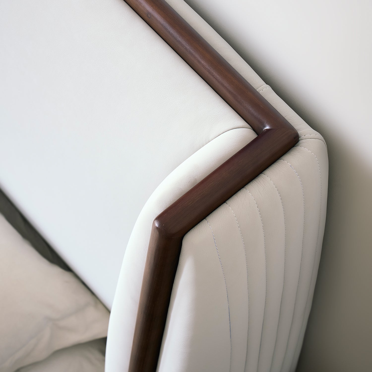 Cama King Taylor Velvet Beige