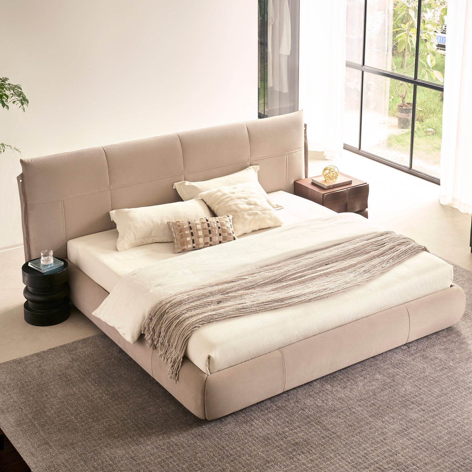 Cama Queen Lucas Velvet Beige