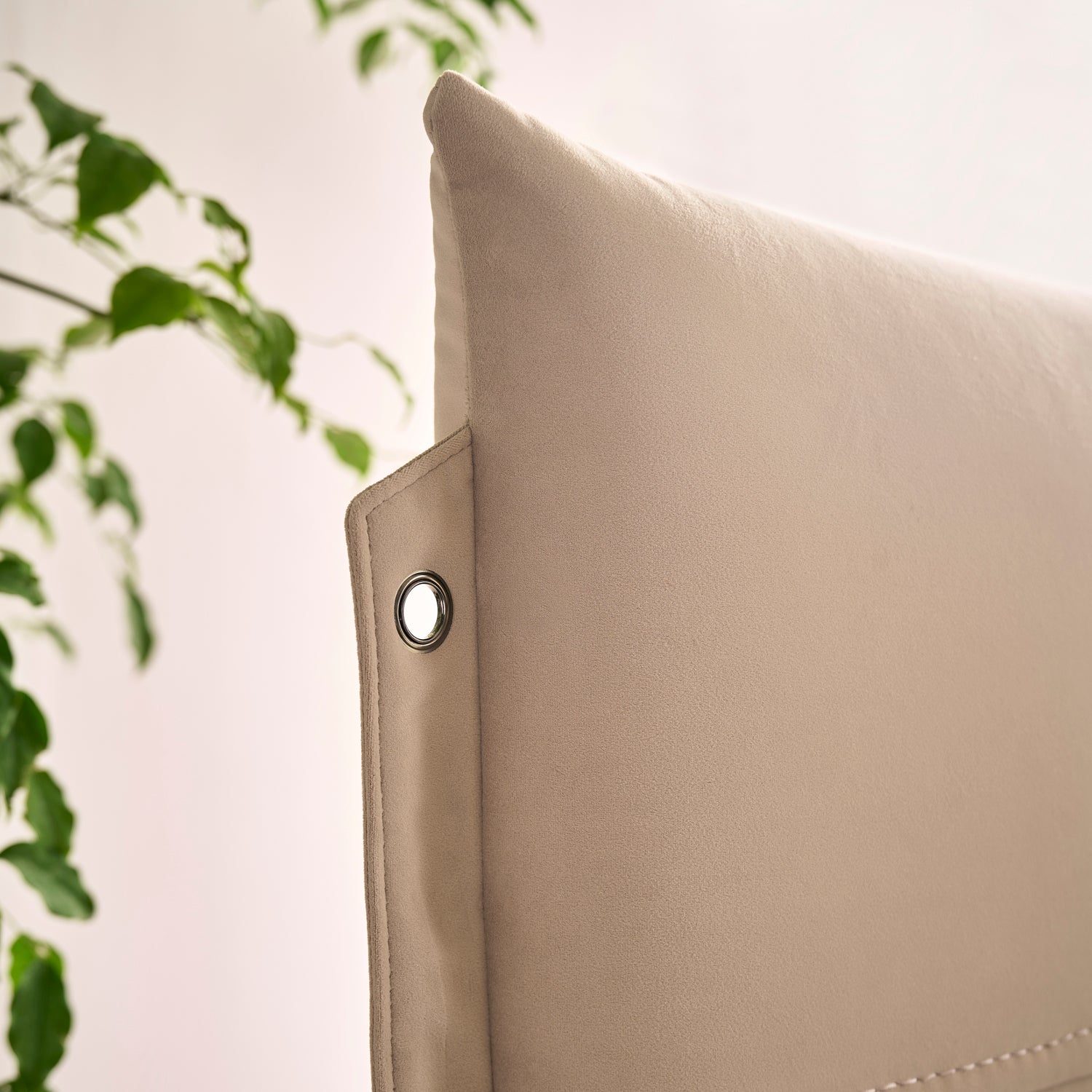 Cama Queen Lucas Velvet Beige