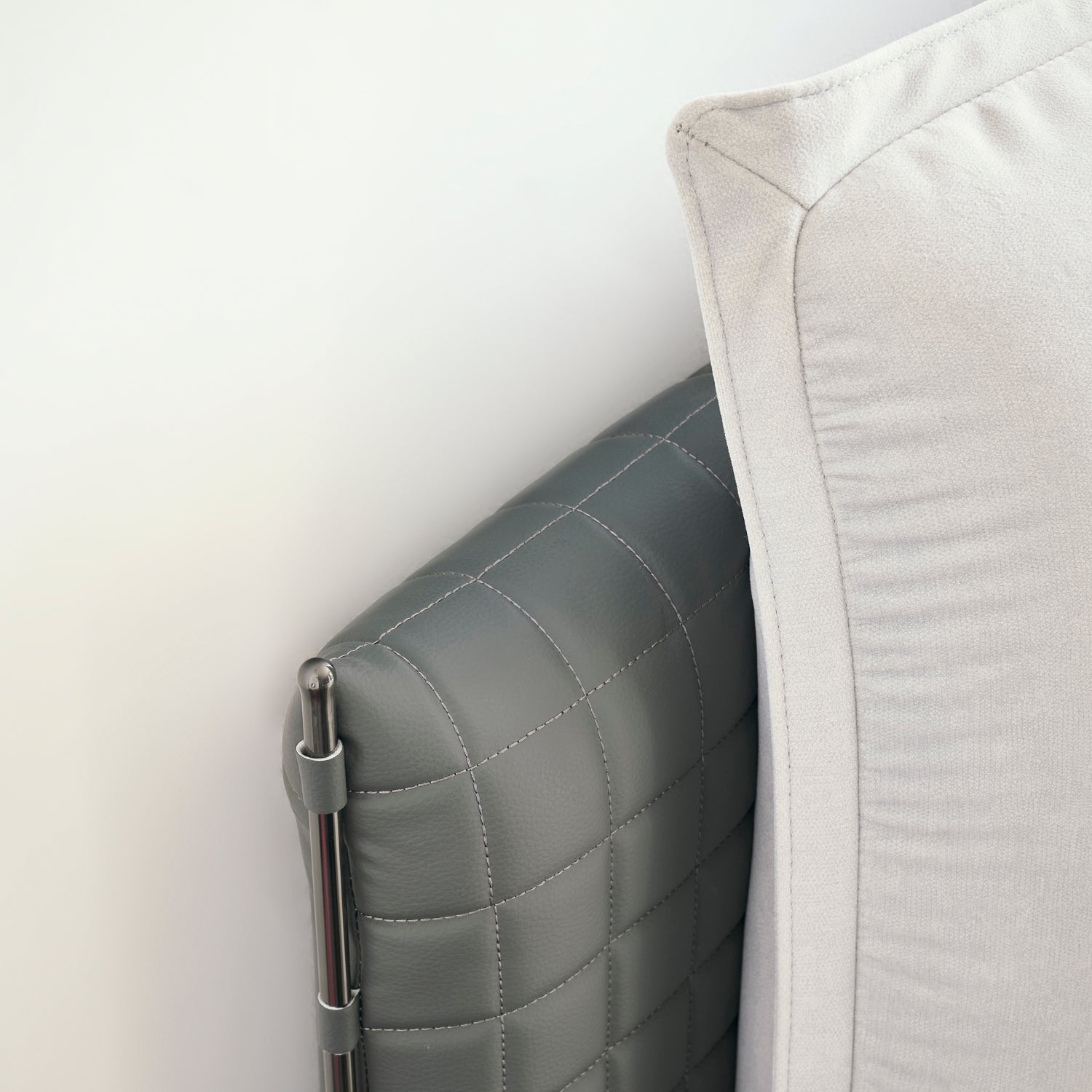 Cama King Lincon Velvet Gris