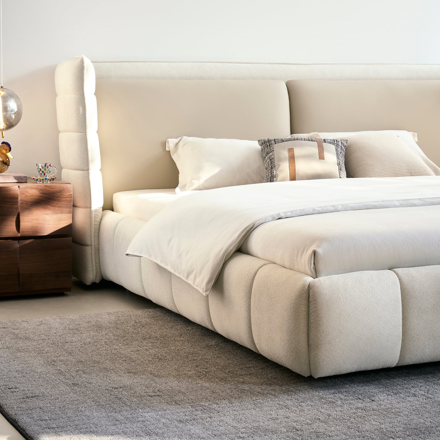 Cama Queen Toscana Velvet Beige