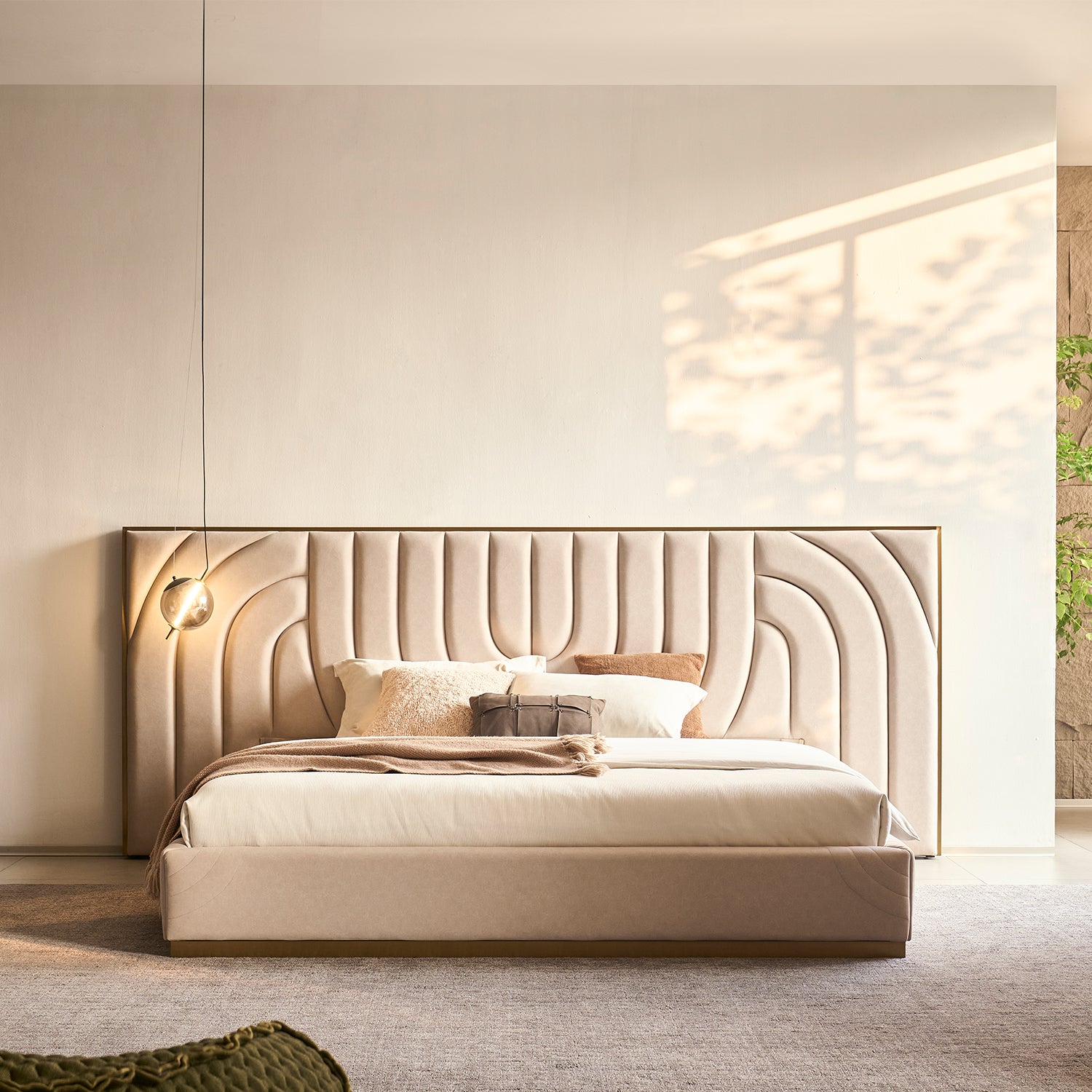 Cama Queen Sharon Velvet Crema