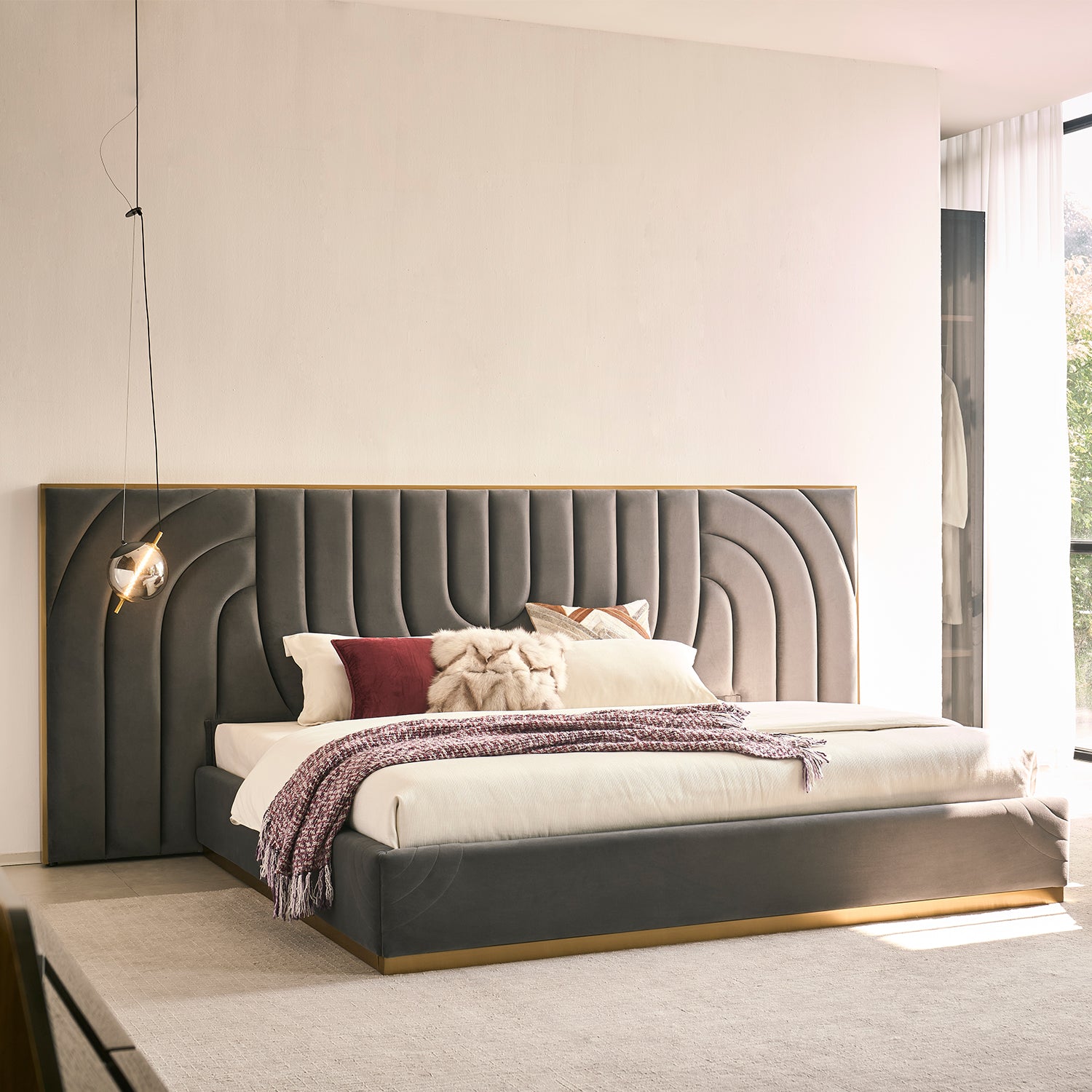Cama Queen Sharon Velvet Gris Oscuro