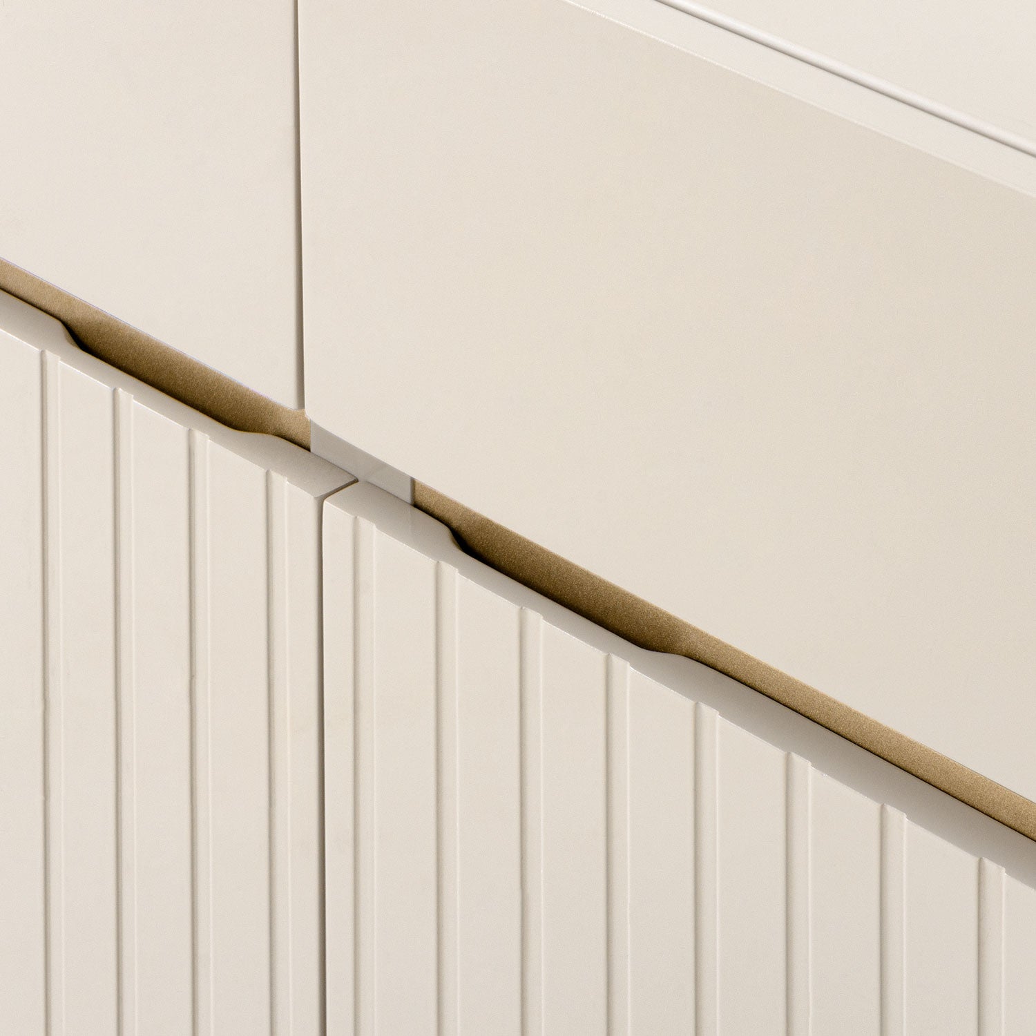 Bifé Berlin Greige, Champaña