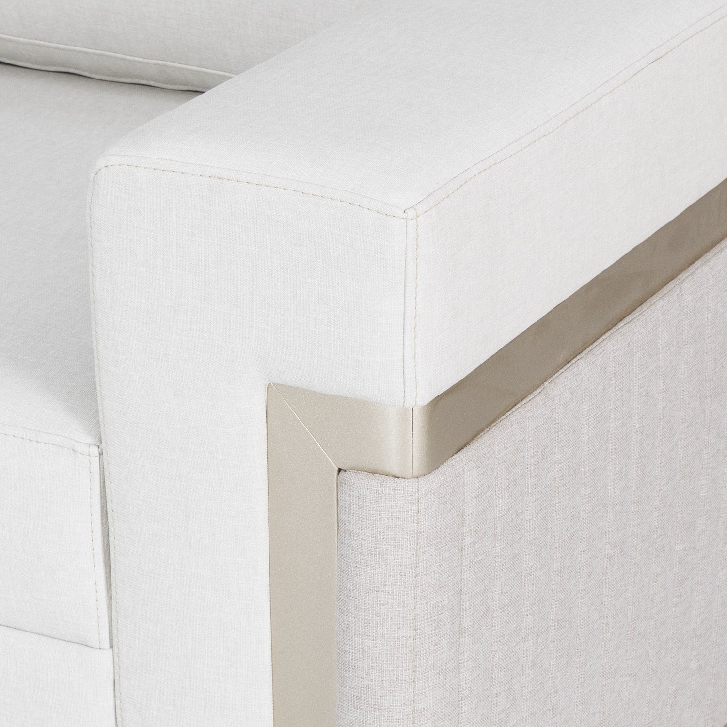 Sofá 3 Puestos Dante Eurolino Blanco, Champaña Brazo Desmontable