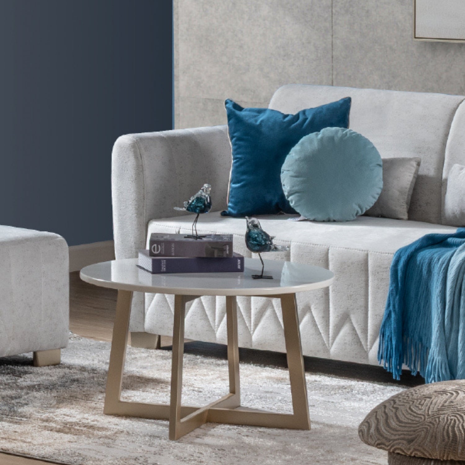 Figura 13X8.5X16.5 Azul Ave F243