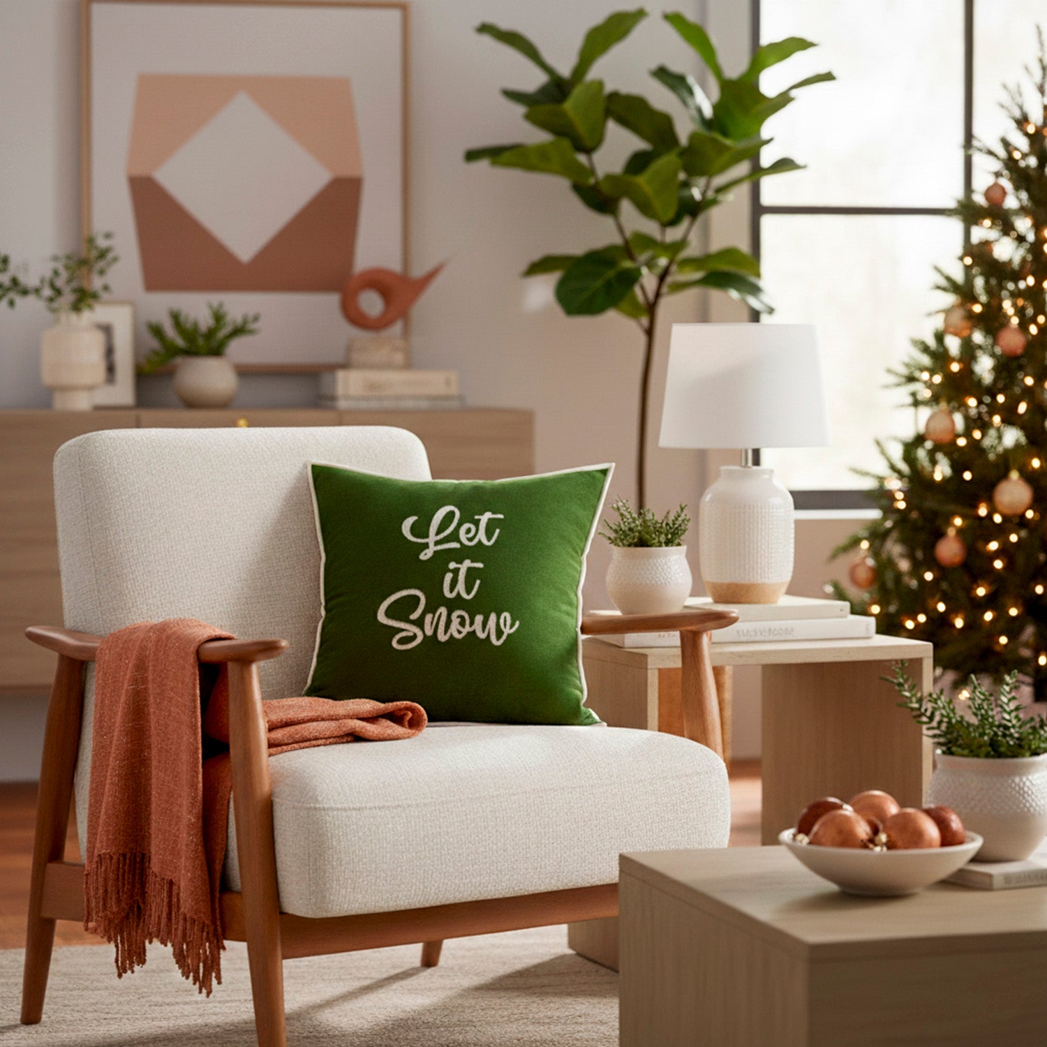 Cojín 45X45 Verde Bordado Let It Snow
