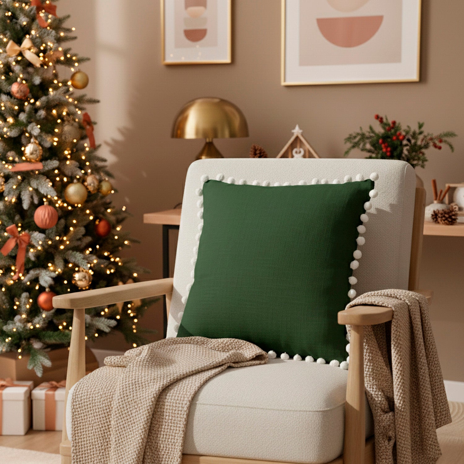 Cojín 50X50 Arkana Verde Con Pompones