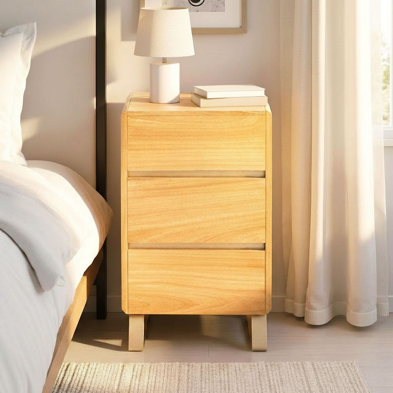 Mesa de Noche Sevilla Natural, Chamapaña 3 Gavetas 38 cm
