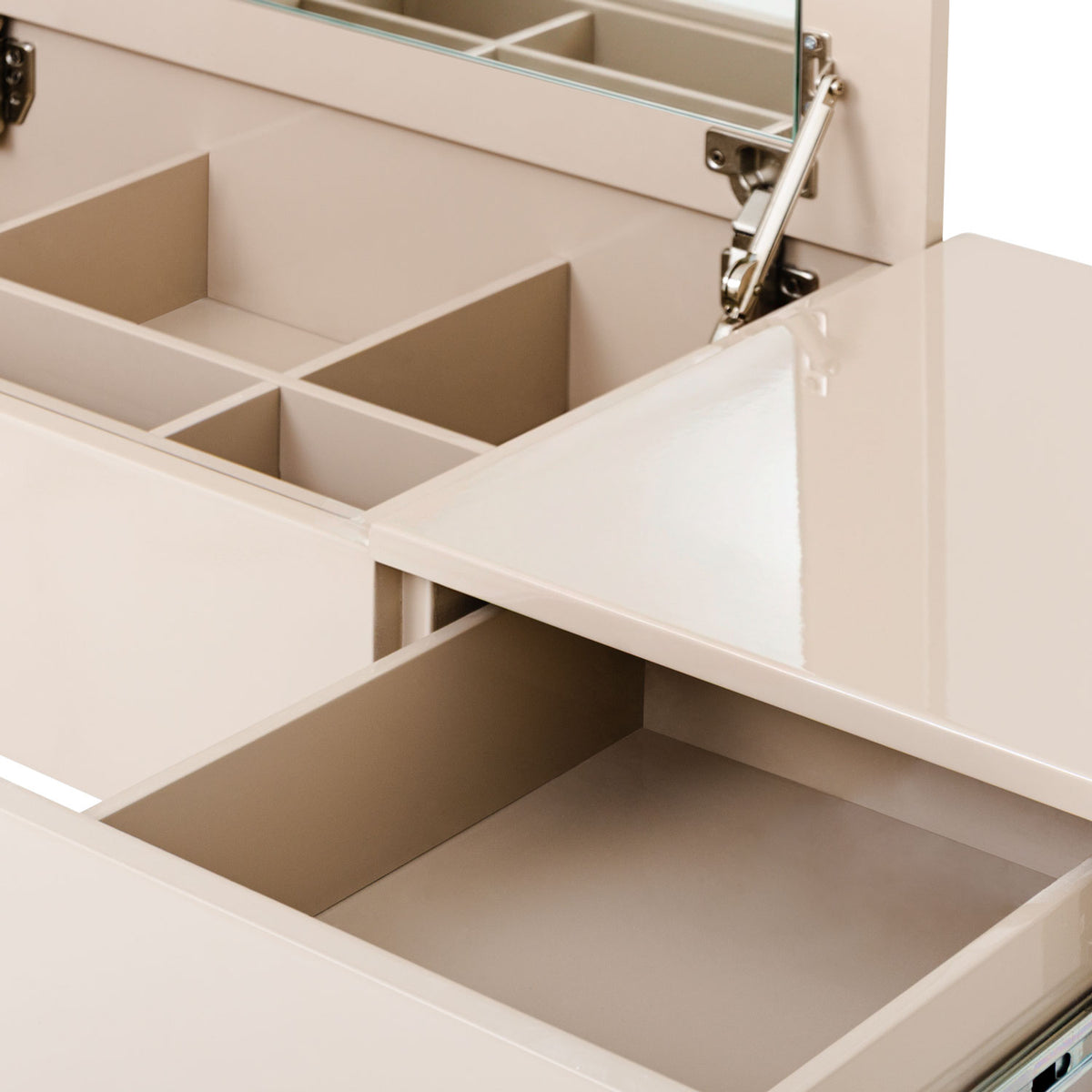 Tocador Bulgari Latte, Taupe Perla