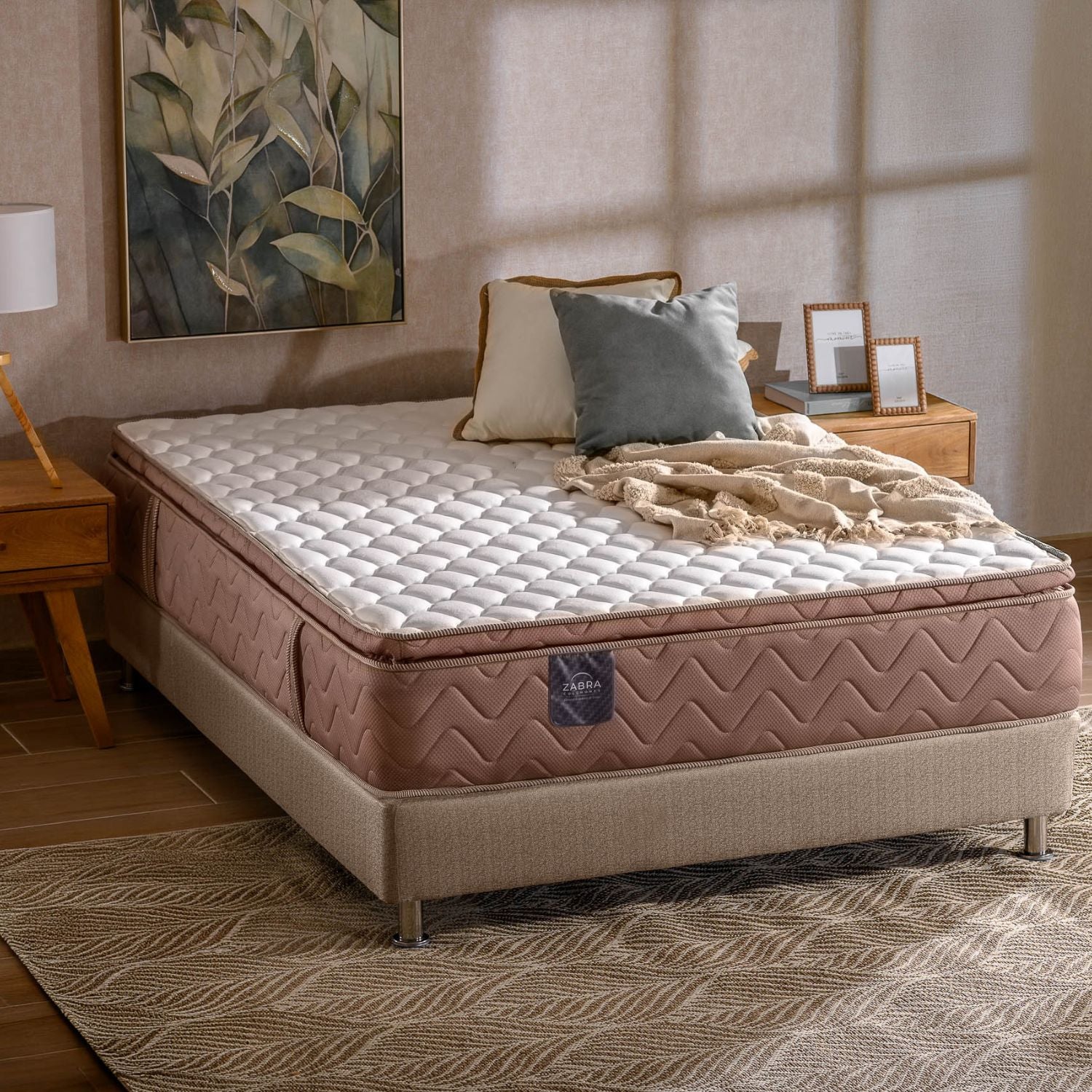 Colchón Queen Broadway Pillow Top + Gratis TV LED 50 Pulgadas