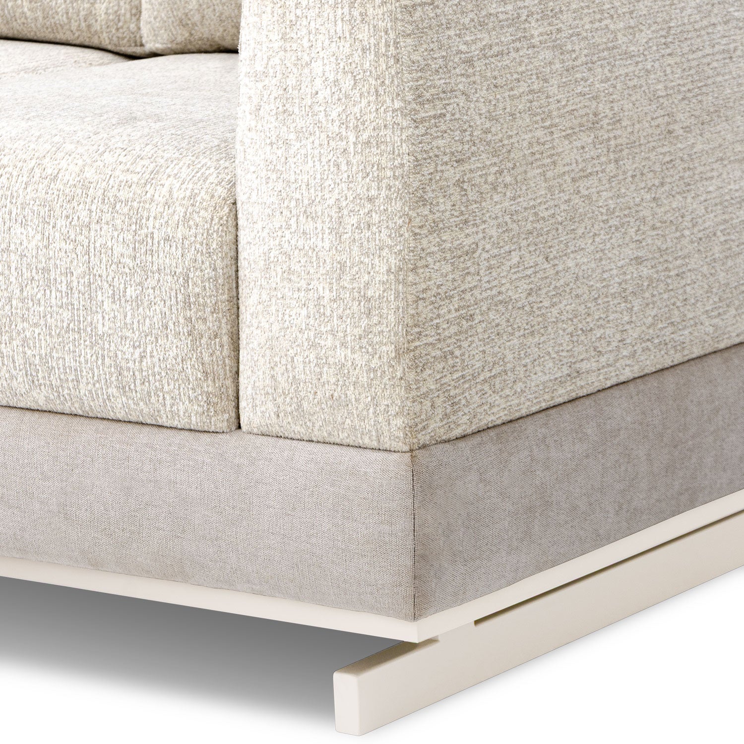 Sofa 3 Puestos Marcus Velvet Diversa Arena, Latte.