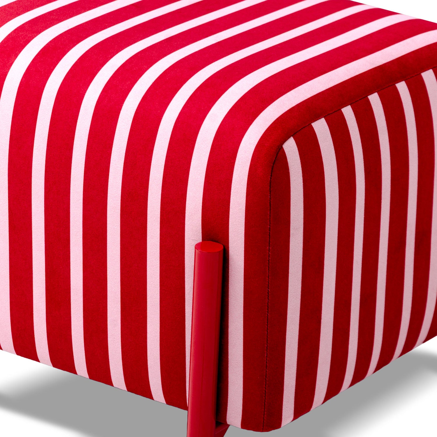 Puff Arthur Velvet Rayas Rosa, Rojo Cuadrado