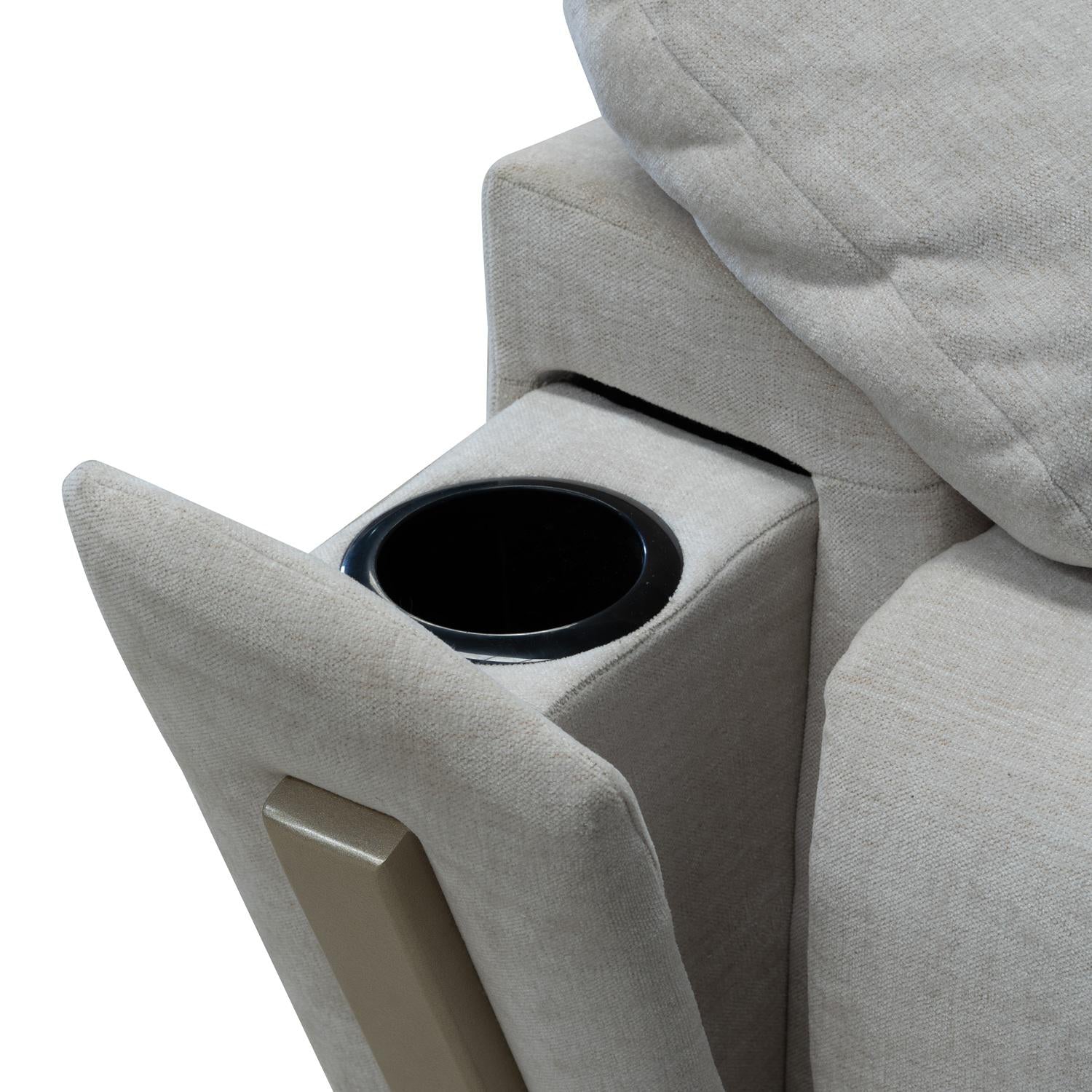 Sofá Reclinable 3 Puestos Dinna Chenille Touch Almendra, Champaña
