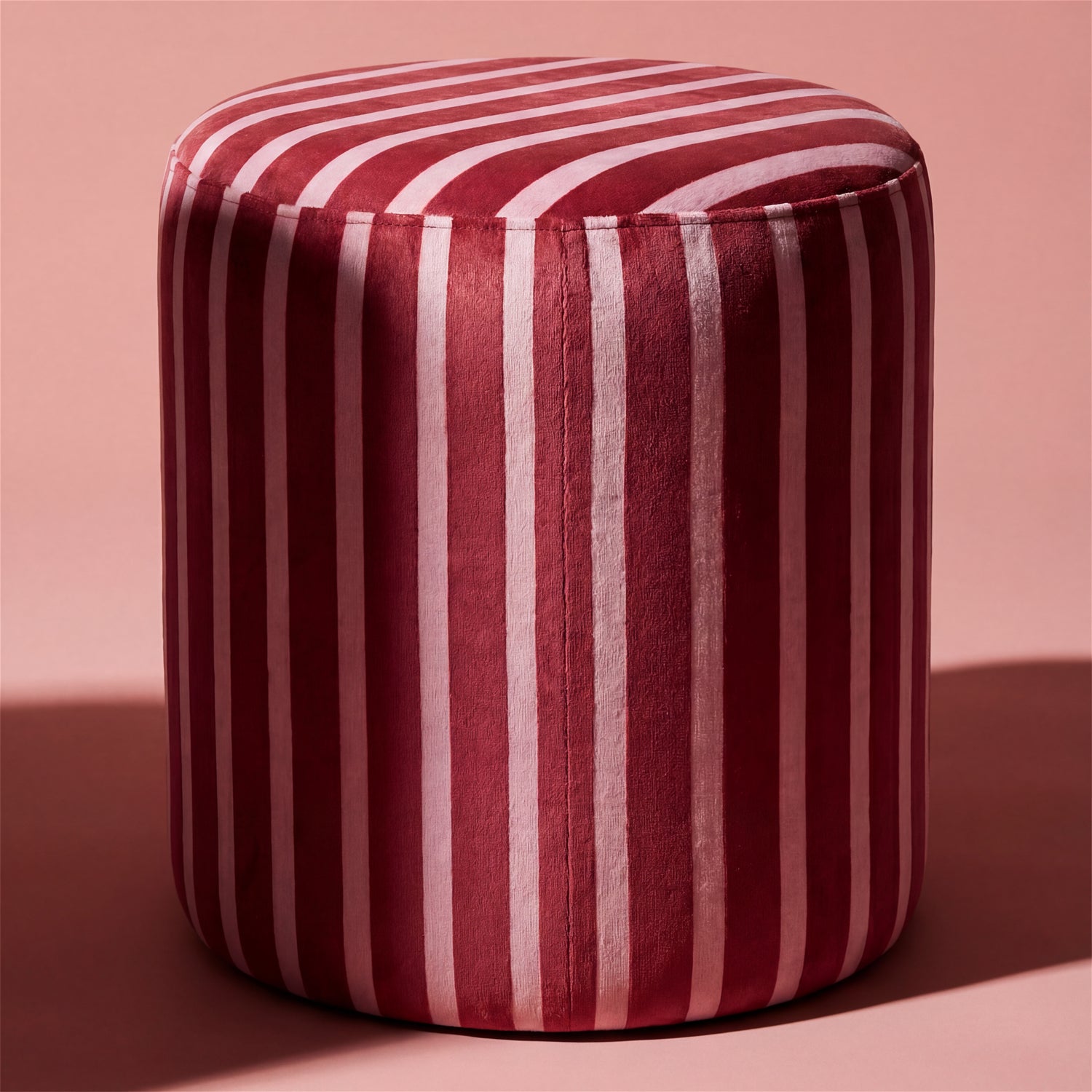 Puff Moratti Velvet Rayas Rosa.