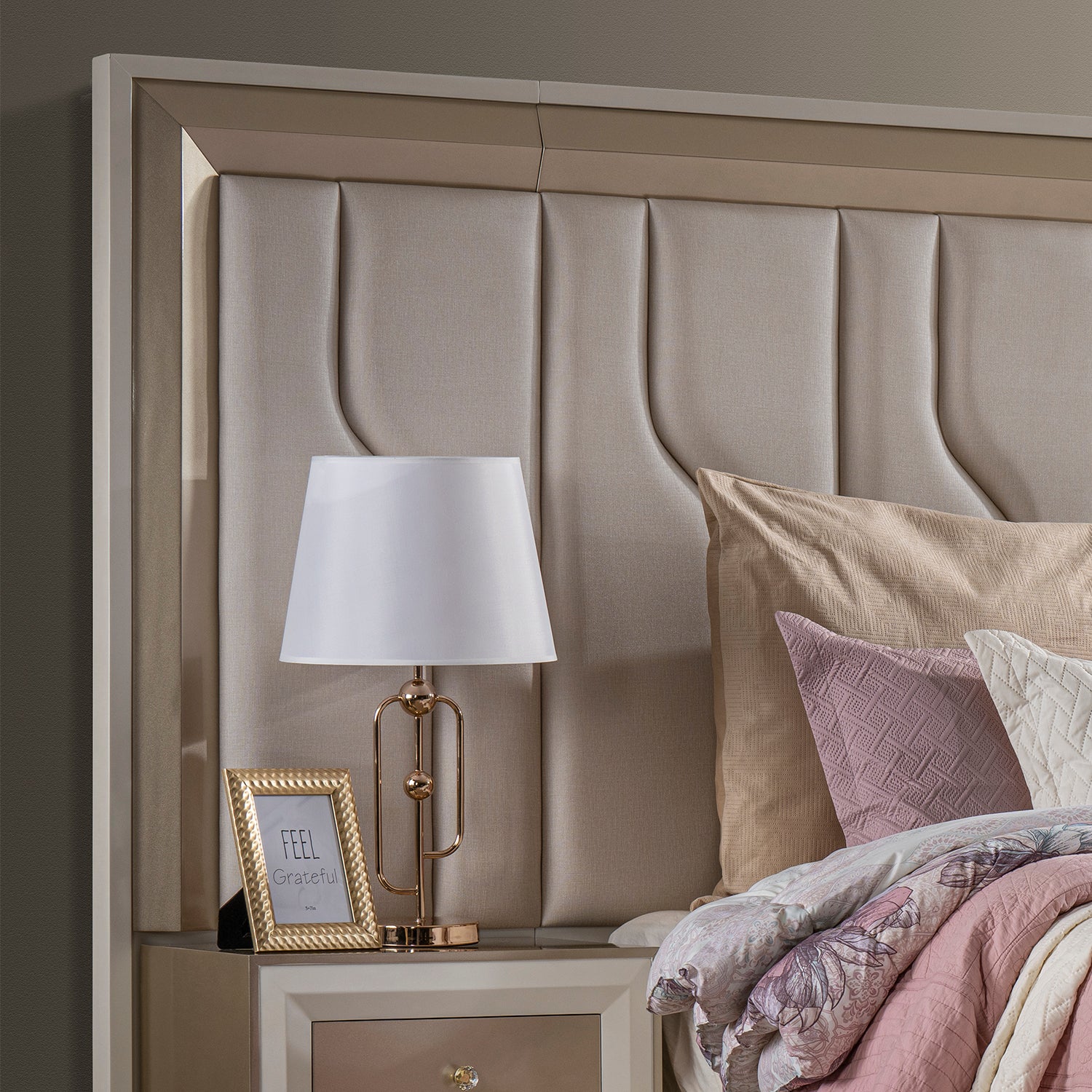 Cama King Barret Beige Eurolino Perla, Champaña