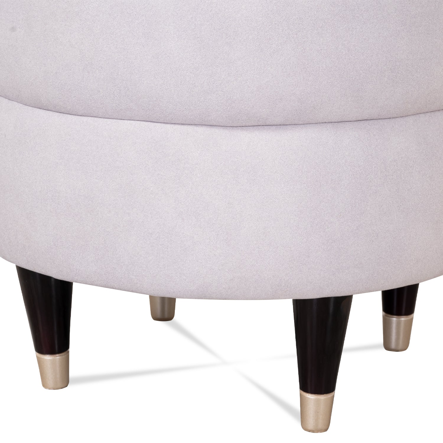 Puff Evan Velvet Siena Crema, Negro