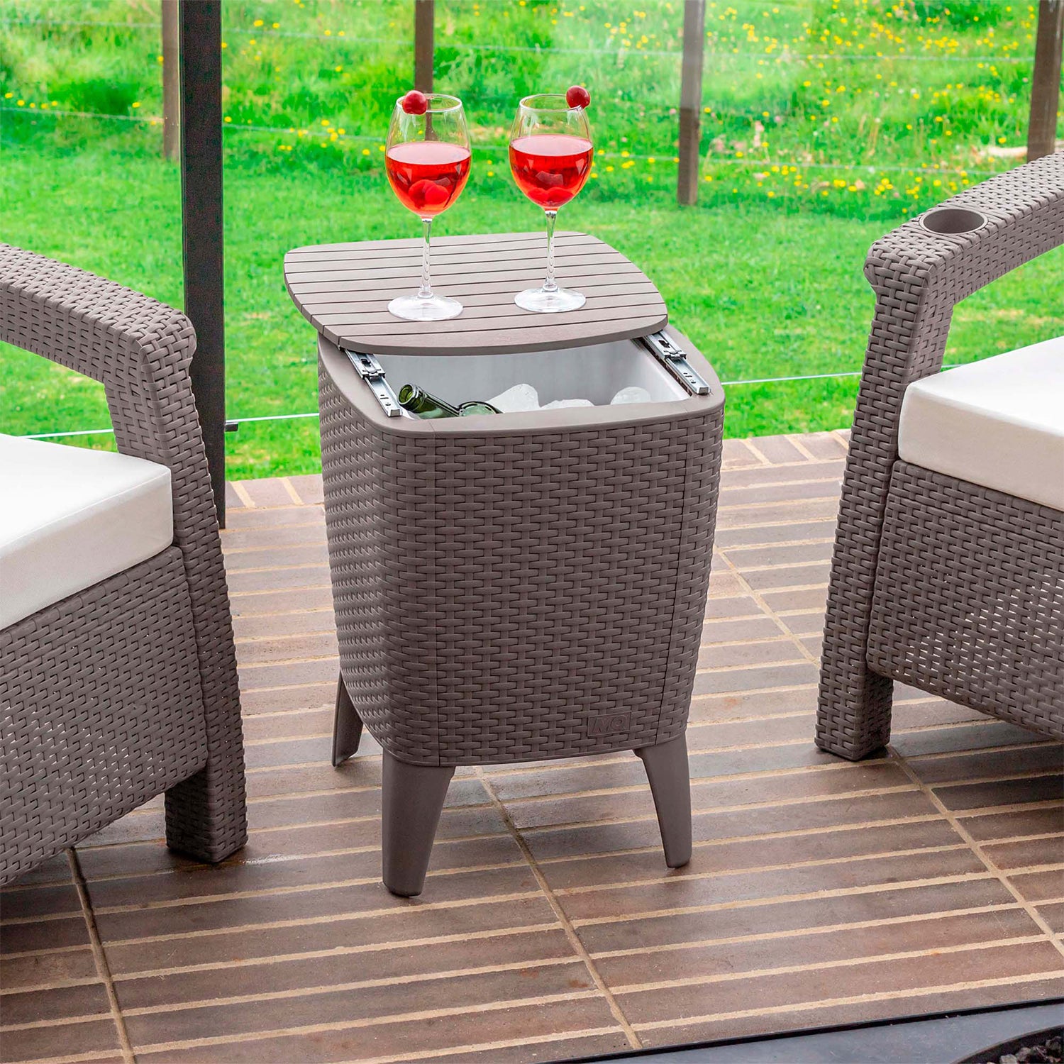 Mesa Exterior Capri Taupe Cooler