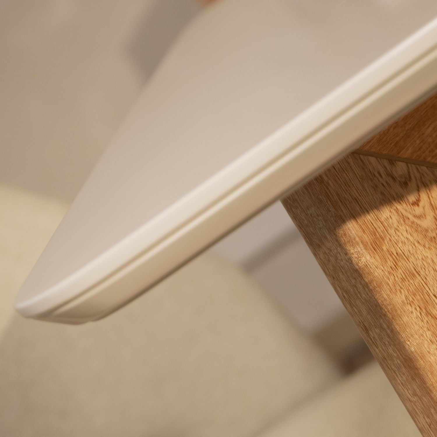 Comedor 6 Puestos Camille Lino Verona Beige, Cubierta Natural