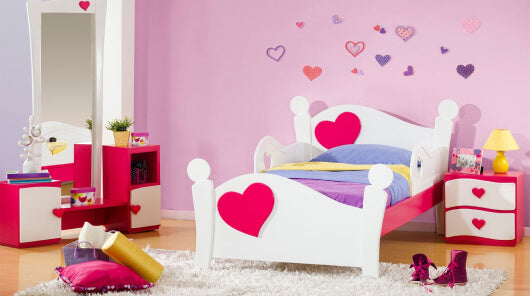 Muebles infantiles: color y mucha