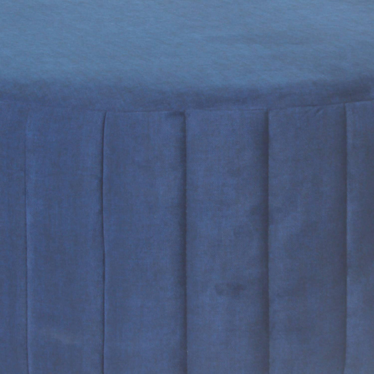 Puff Celta Velvet Zafiro Azul Circular