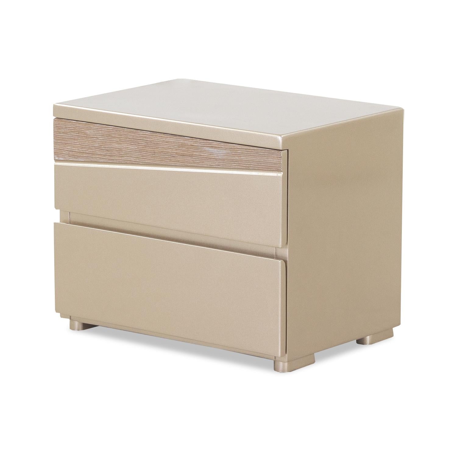 Alcoba Doble Daytona Champaña, Catedral Otoño